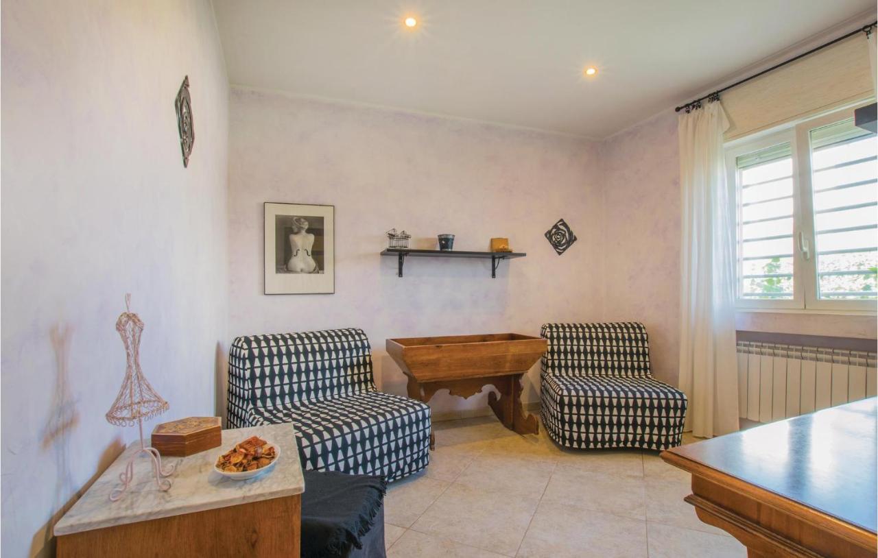 Awesome Apartment In Bari With Wifi Exteriér fotografie