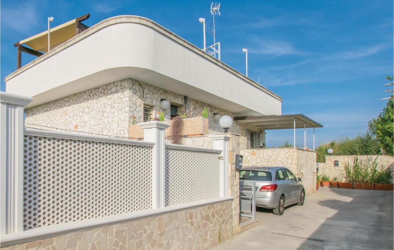 Awesome Apartment In Bari With Wifi Exteriér fotografie